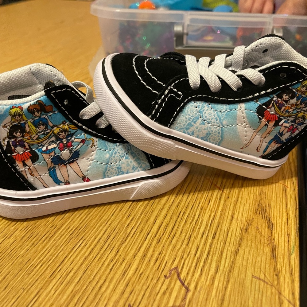 Sailor moon baby shoes